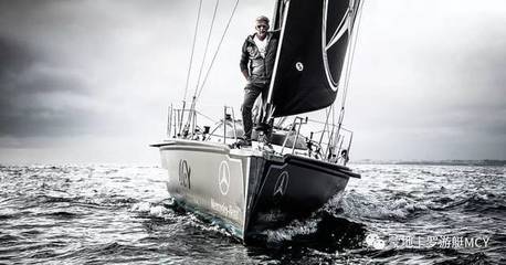 蒙地卡羅游艇設計師Dan Lenard駕駛自行設計帆船穿越大西洋，依賴先進無線電及外部設備